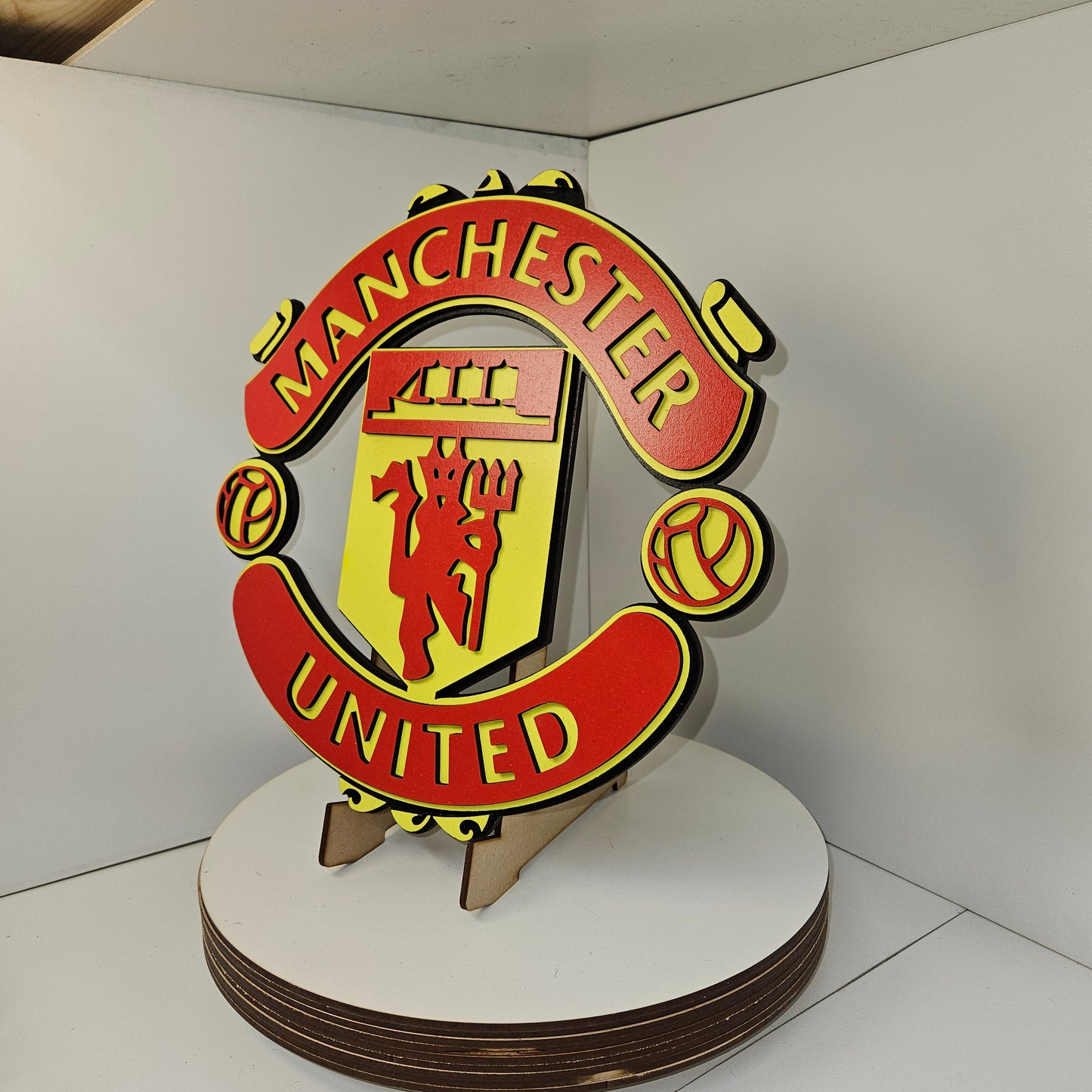 Layered Laser Cut Manchester United Football Crest Wall Art – Painted MDF Sign - Lazer Creative