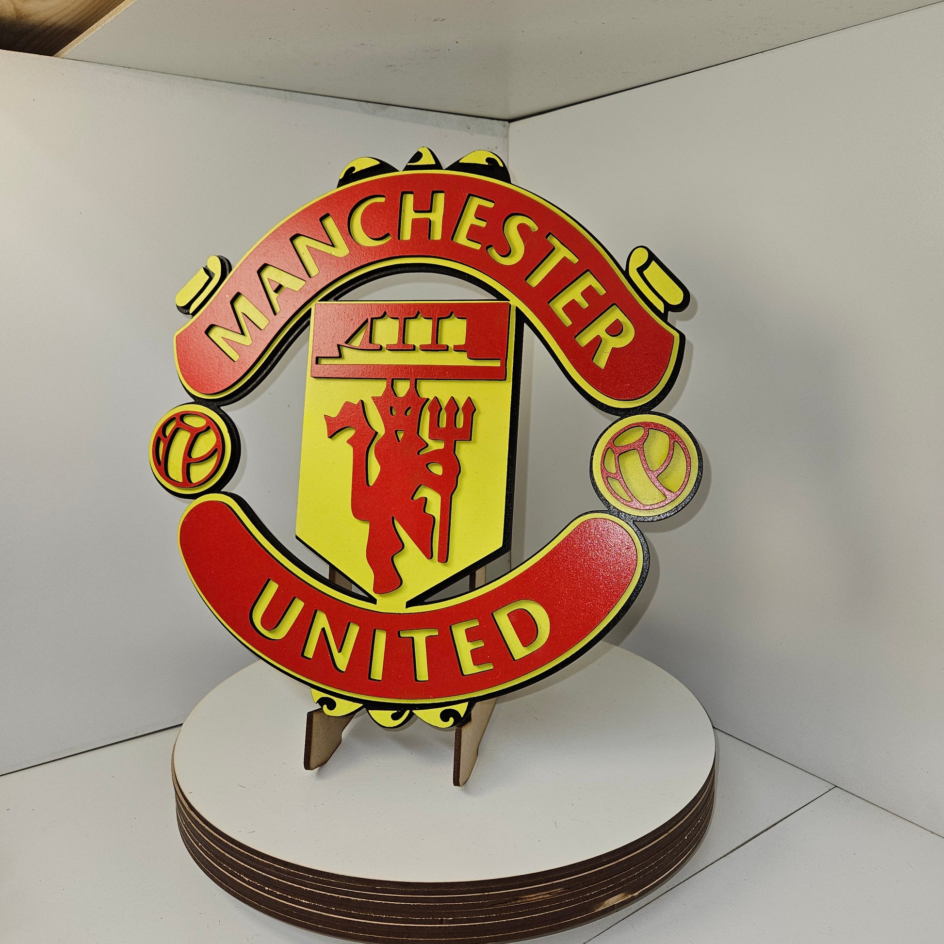 Layered Laser Cut Manchester United Football Crest Wall Art – Painted MDF Sign - Lazer Creative