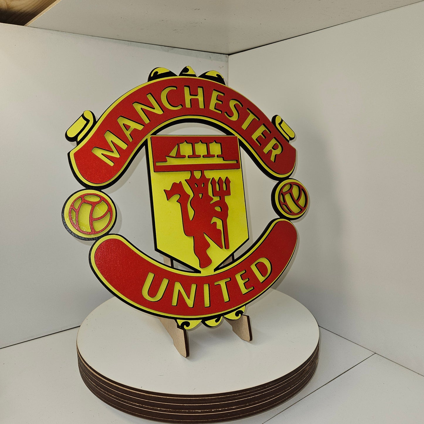 Layered Laser Cut Manchester United Football Crest Wall Art – Painted MDF Sign - Lazer Creative
