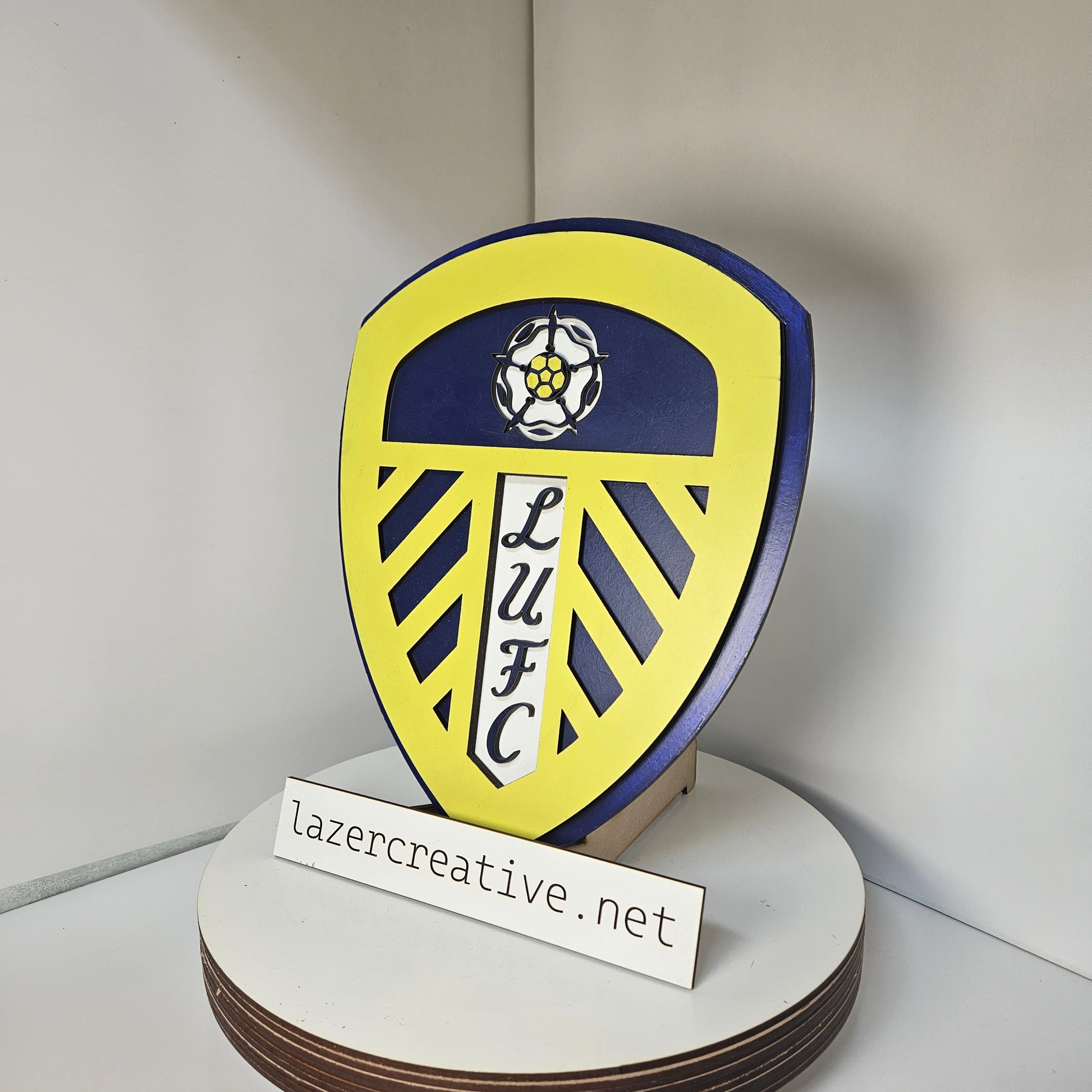 Layered Laser Cut Leeds United Football Crest Wall Art – Painted MDF Sign - Lazer Creative
